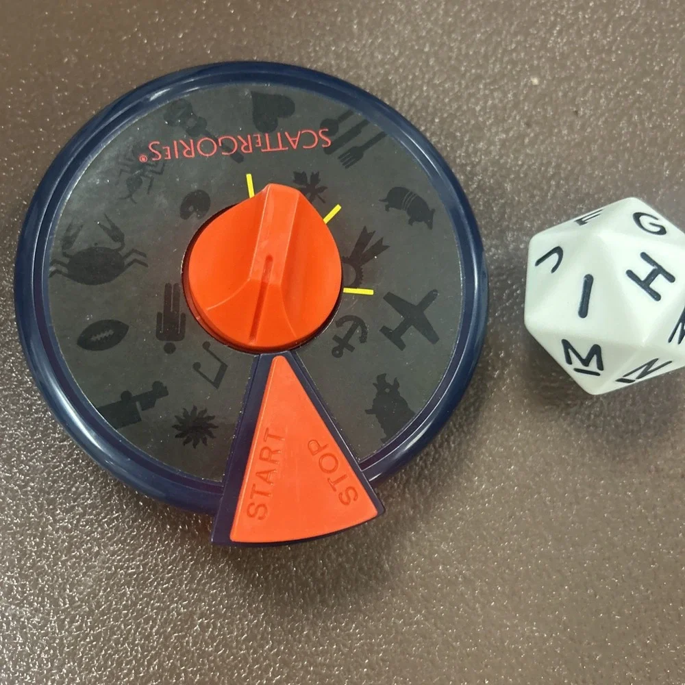 Scattergories Timer and Letter Die 20 Sided Dice Game Replacement Parts Blue